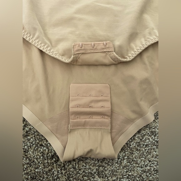 Women’s HoneyLove Cami Bodysuit Shape-Wear In Sand Tan Size 1X - Picture 6 of 9